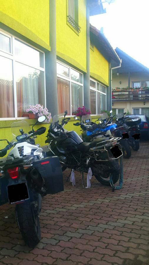 Motel Ioanis Mîndruloc Extérieur photo